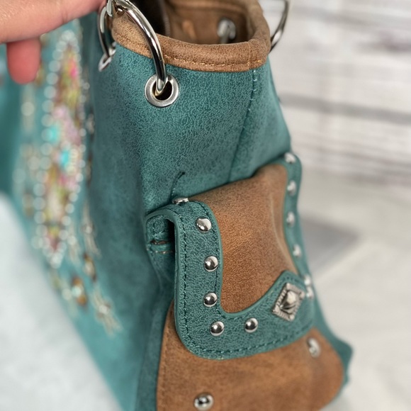 Montana West Sugar Skull Collection Concealed Carry Satchel + Wallet - Picture 8 of 10